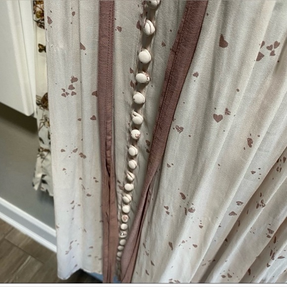 Free People blush color with darker color hearts and tie. NEW - Picture 3 of 5